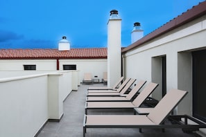 Sundeck