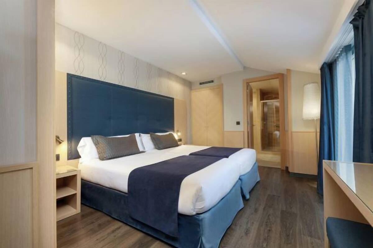 In-room safe, desk, laptop workspace, blackout curtains