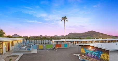 Exterior. Hotel McCoy Tucson - Art, Coffee, Beer, Wine