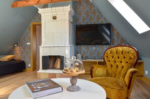 Suite | Individually decorated, individually furnished, desk, laptop workspace