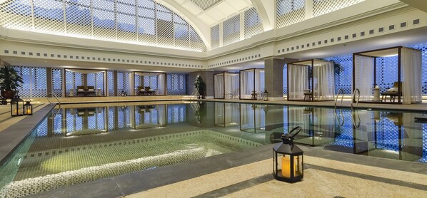 Indoor pool - Grand Hotel Beijing (Beijing)