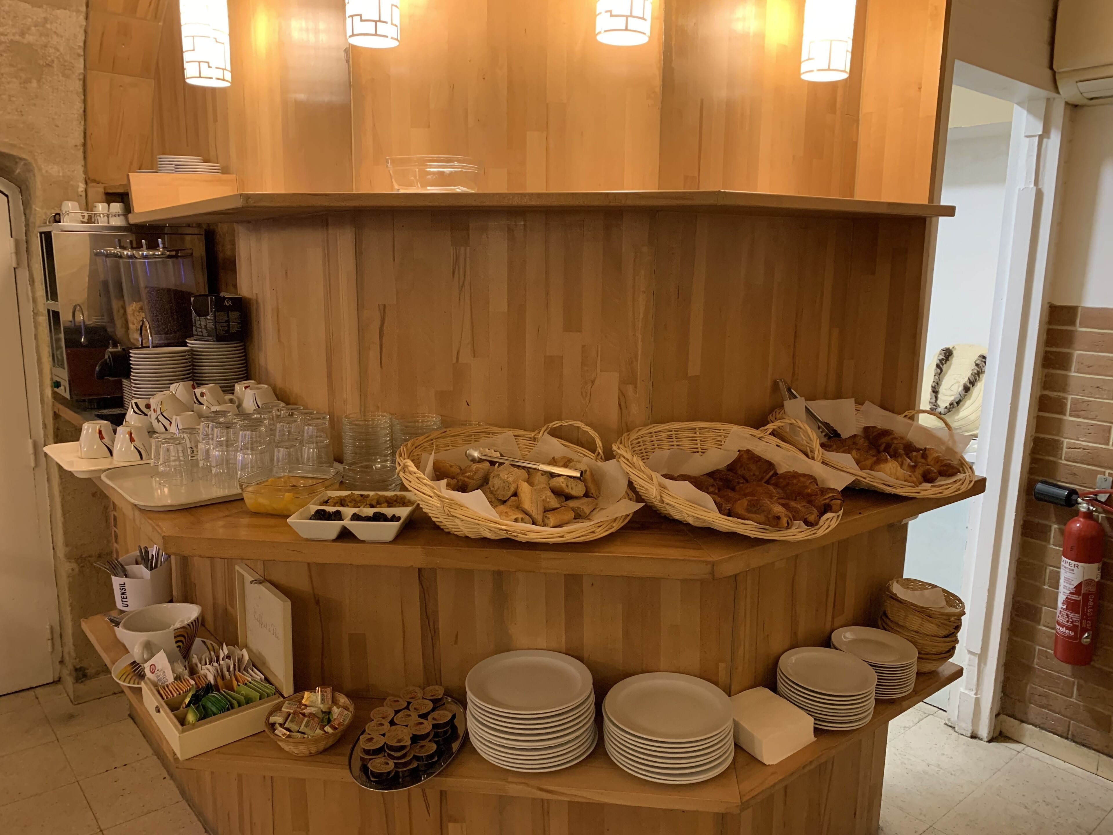 Daily buffet breakfast (EUR 13 per person)