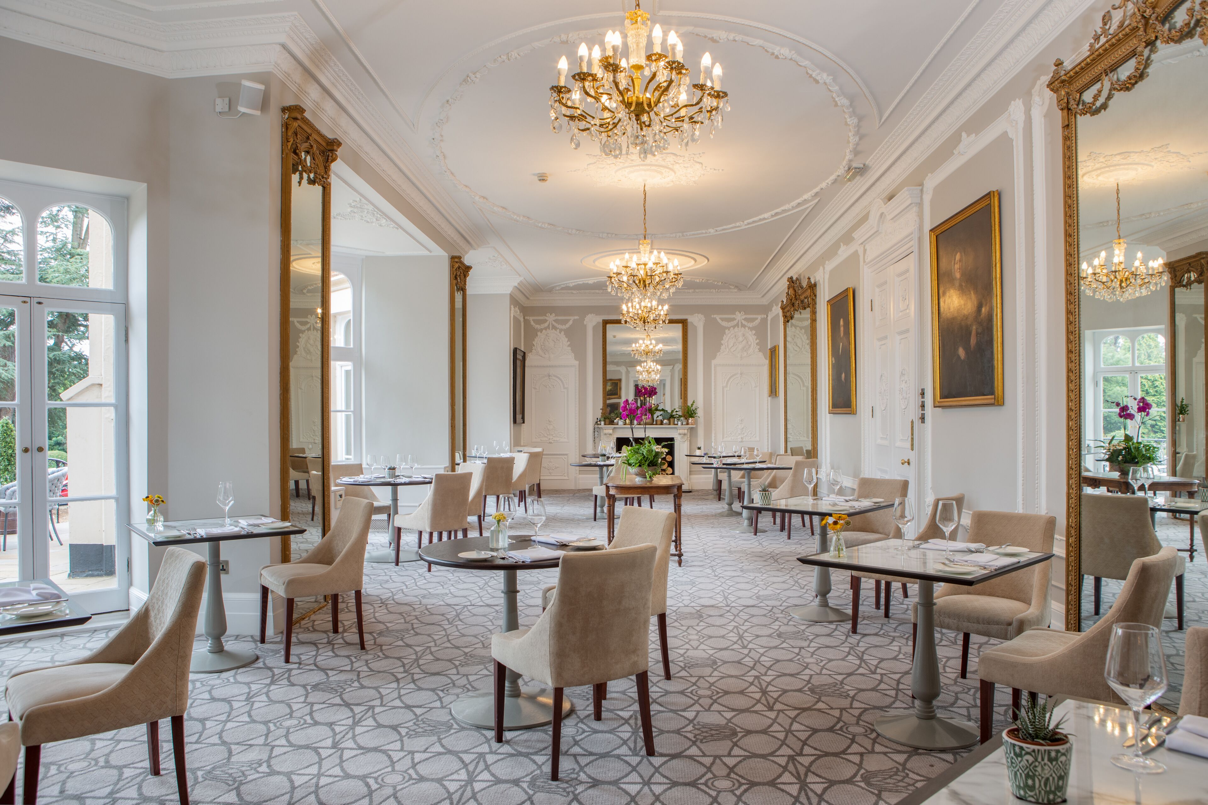 breakfast, lunch, dinner served; british cuisine, garden views