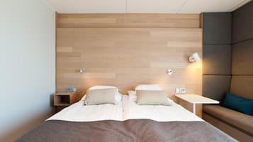 Internet, alarm clocks