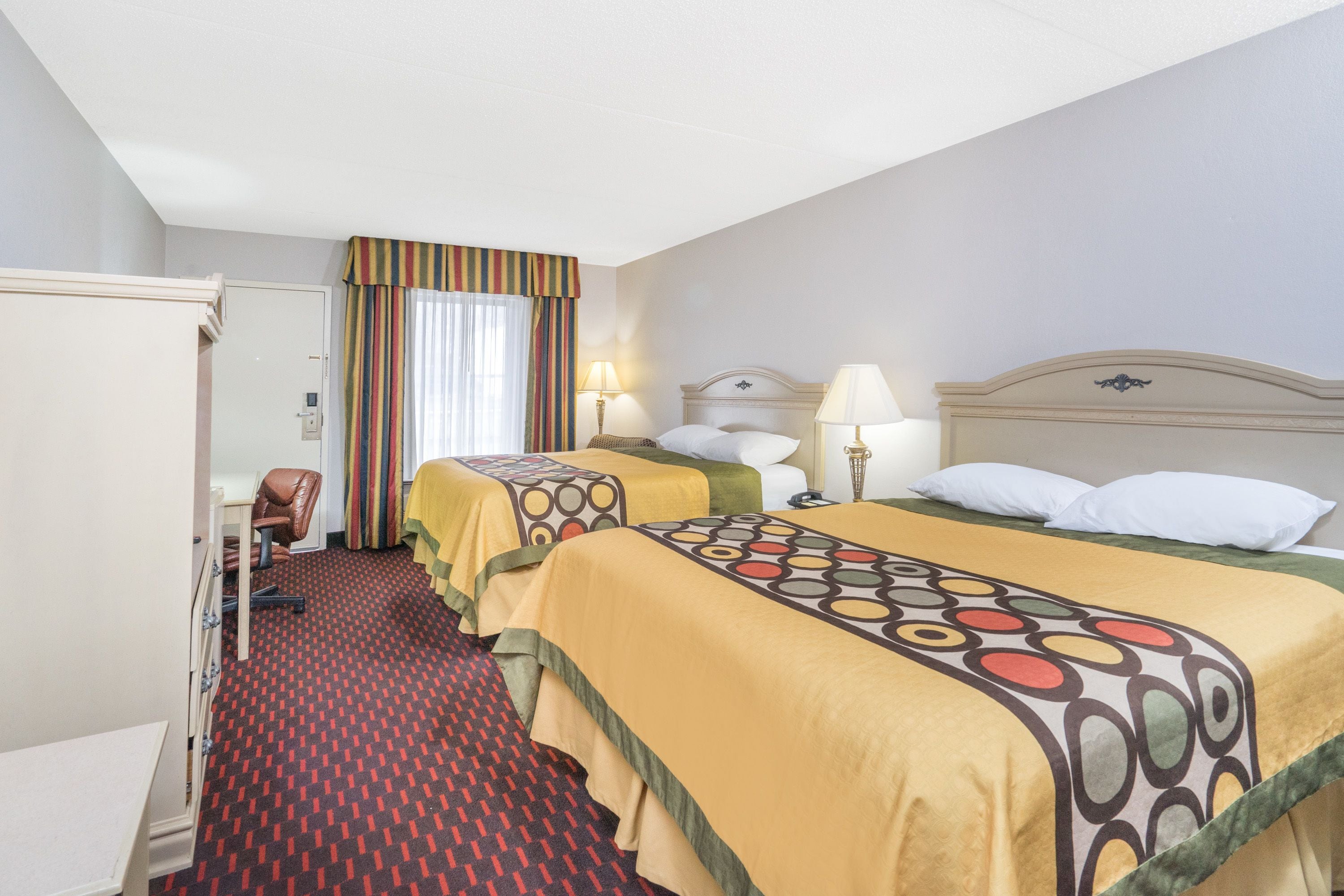 Desk, free WiFi, bed sheets