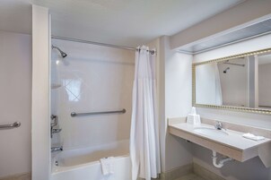 Ducha del cuarto de baño