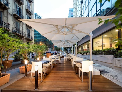 Ibis Styles Palermo Cristal