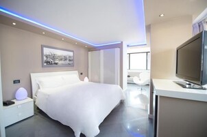 Suite | Minibar, coffres-forts dans les chambres, rideaux occultants