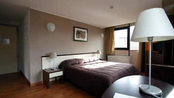 Chambre Standard Double ou avec lits jumeaux | Minibar, coffres-forts dans les chambres, rideaux occultants