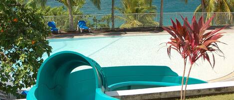 Children’s play area – outdoor