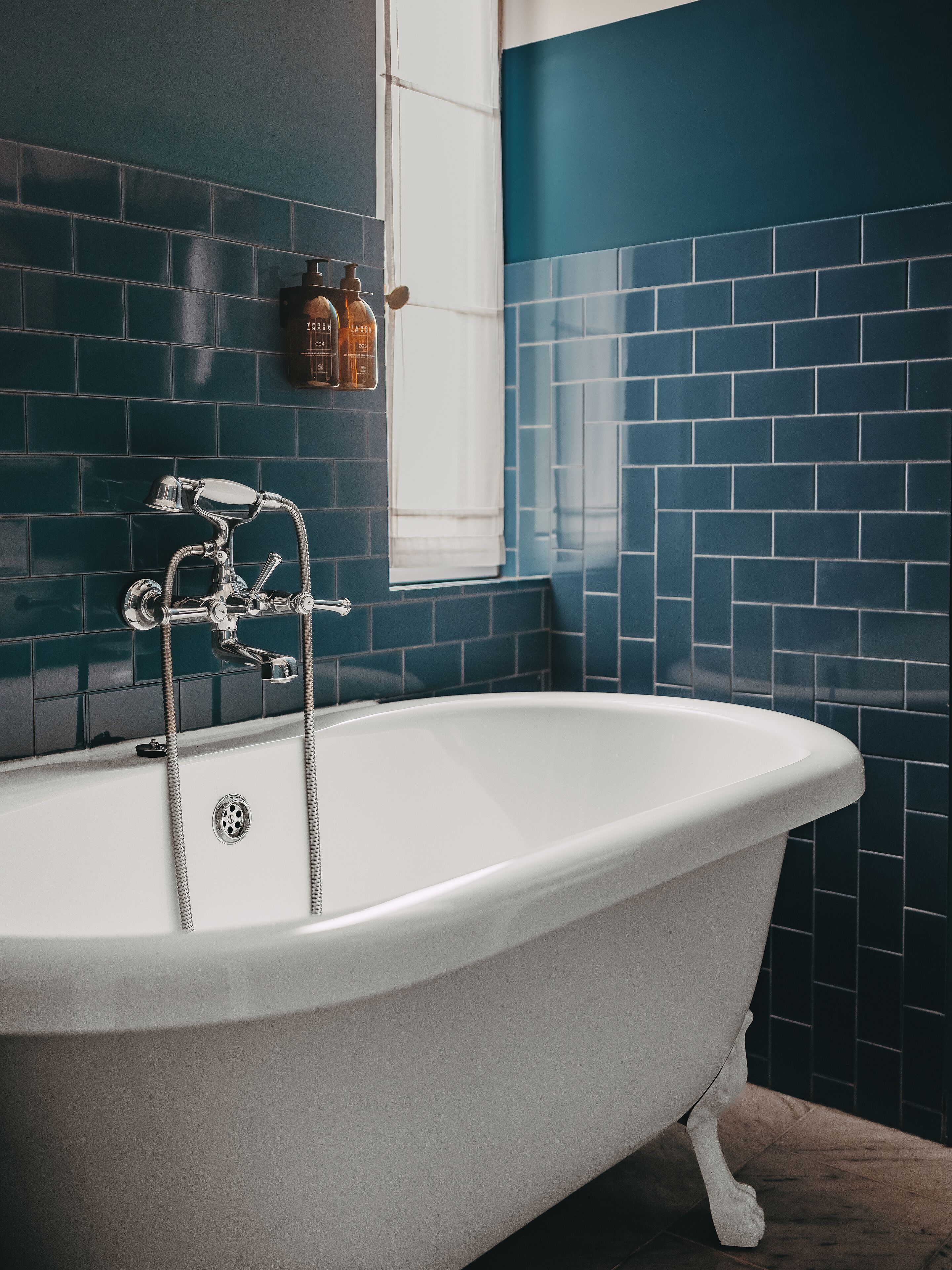 superior double or twin room | bathroom | shower, free toiletries, hair dryer, towels