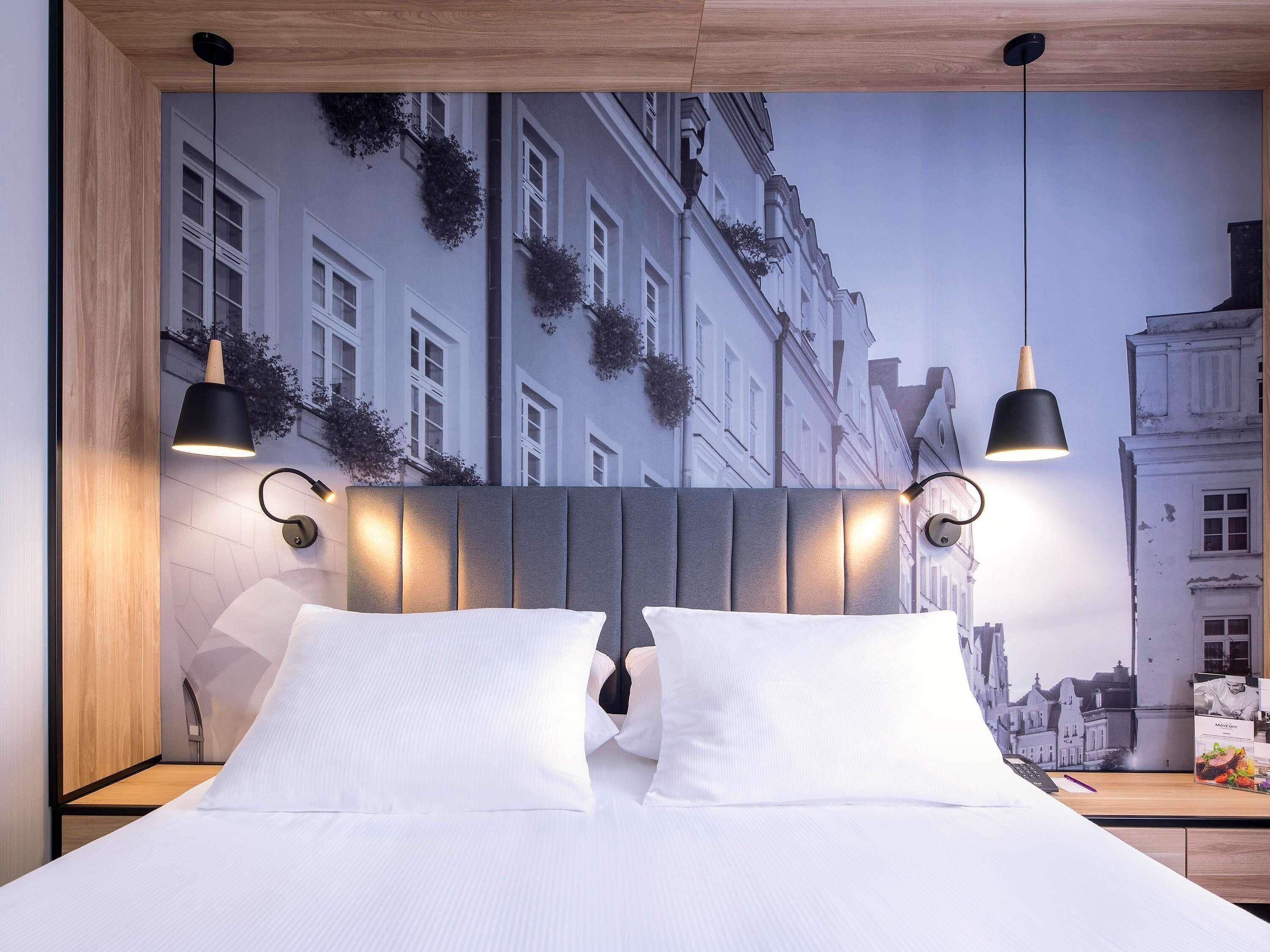 Quarto superior, 1 cama de casal | Roupas de cama antialérgicas, escrivaninha