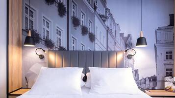 Quarto superior, 1 cama de casal | Roupas de cama antialérgicas, escrivaninha