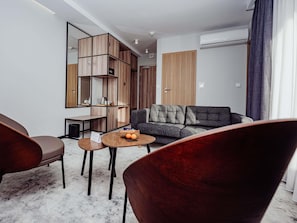 Hypo-allergenic bedding, desk, laptop workspace, blackout curtains