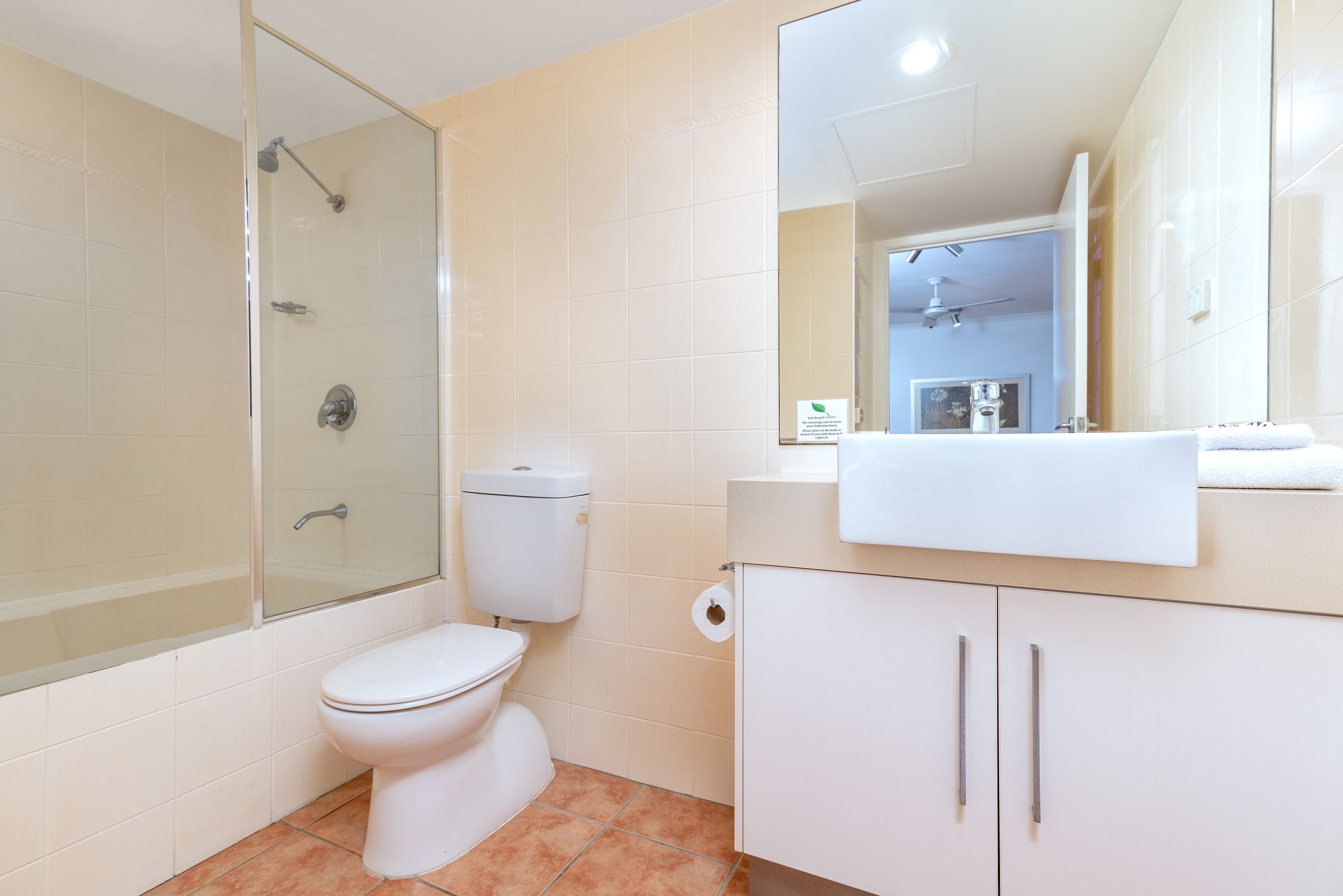 standard one bedroom suite | bathroom | free toiletries, hair dryer, towels, soap