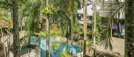 Quang cảnh từ phòng