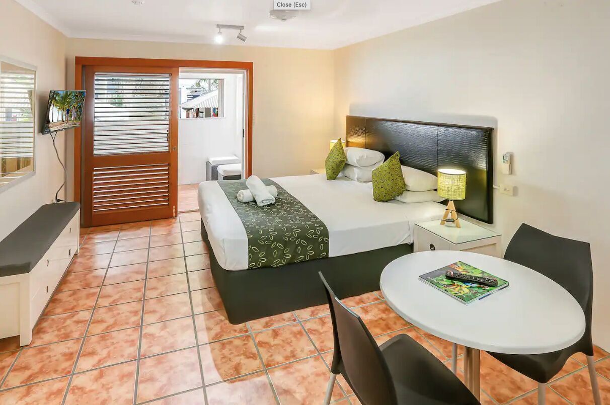 In-room safe, iron/ironing board, free WiFi, bed sheets