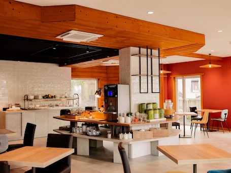 Ibis Clermont Ferrand A71 A75 La Meridienne