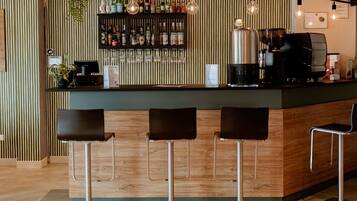 Bar (en el alojamiento)