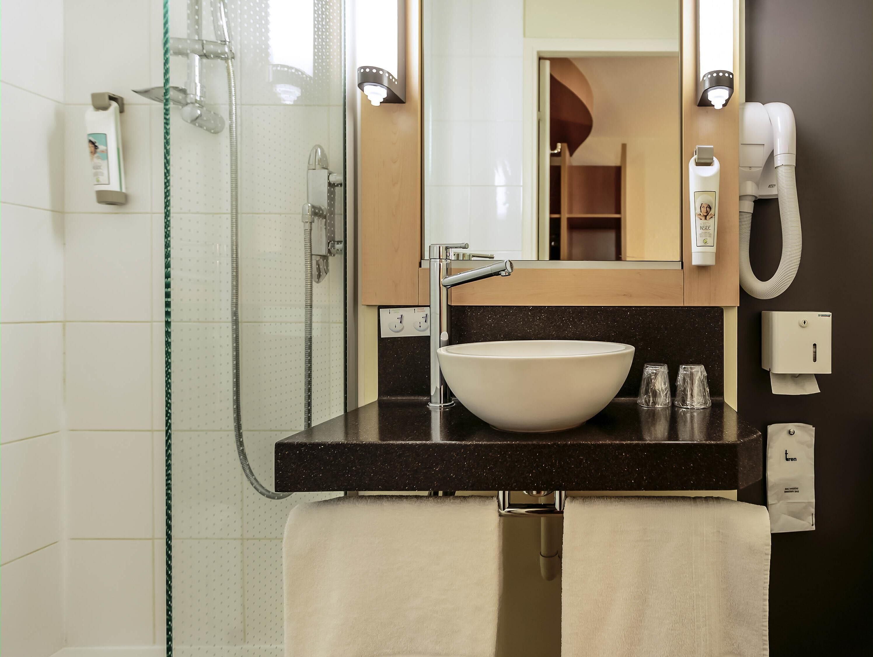 Photo - Ibis Clermont Ferrand A71 A75 La Méridienne