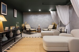 Sauna seca, banheira de hidromassagem, sauna a vapor, banho turco/hammam