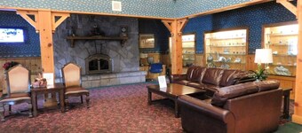 Summit Inn