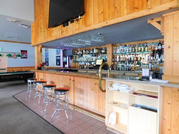 Bar (en la propiedad)