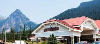 Summit Inn