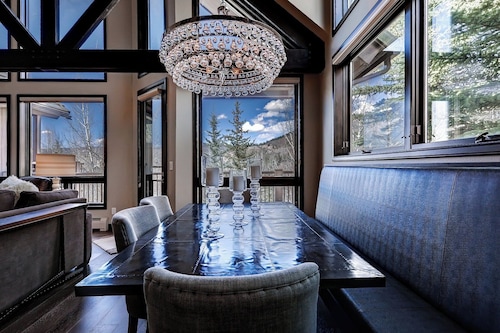 The Pines Lodge, A RockResort