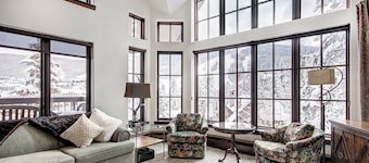 The Pines Lodge, A RockResort