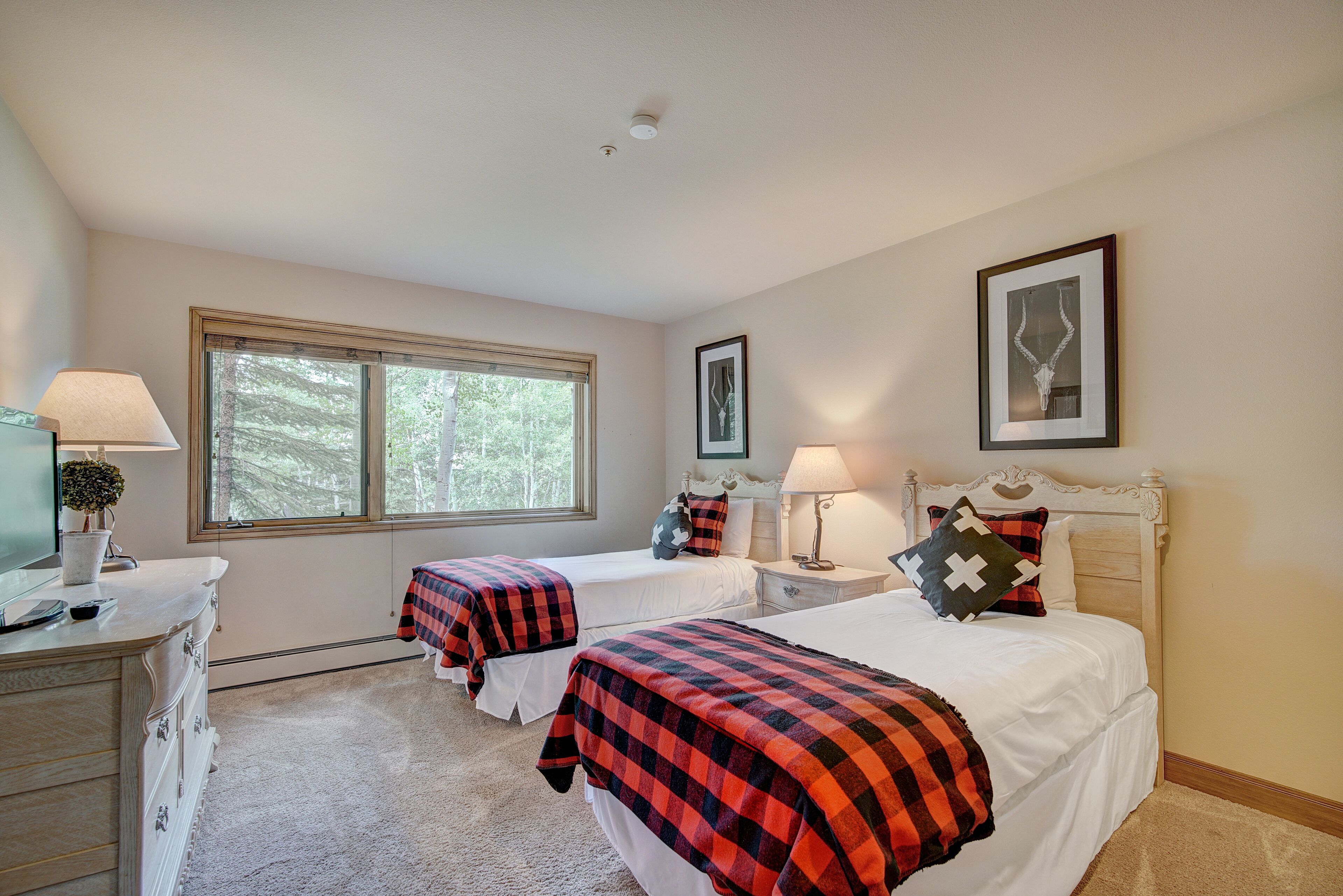 Townhome, 4 Bedrooms | Frette Italian sheets, premium bedding, down comforters, pillowtop beds