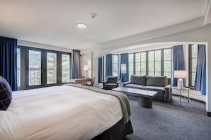 Room, 1 King Bed, Corner | Frette Italian sheets, premium bedding, down comforters, pillowtop beds