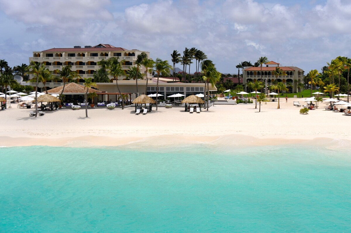 Aruba, Exterior