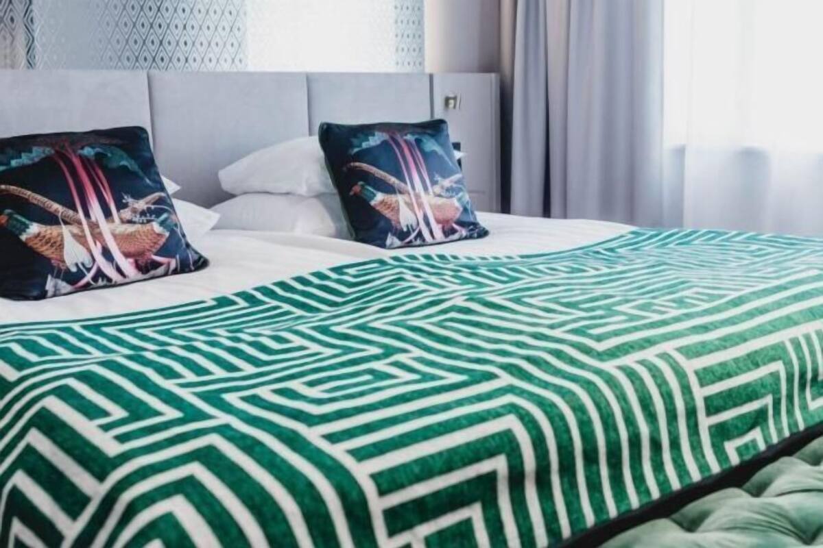 In-room safe, iron/ironing board, free WiFi