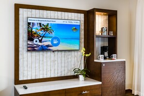 Premium bedding, in-room safe, blackout curtains, iron/ironing board - Margaritaville Beach Resort Playa Flamingo (Cabo Velas)