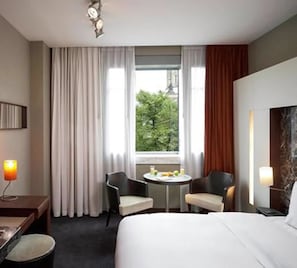 Chambre supérieure | Literie hypoallergénique, minibar, coffre-fort