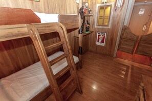 Suite, Multiple Beds (Kid) | Children’s theme room