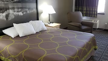 Studio Suite, 1 King Bed, Non Smoking | In-room safe, desk, iron/ironing board, free cots/infant beds