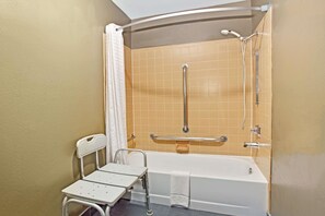 Room, Accessible | Bathroom | Combined shower/tub, free toiletries, hair dryer, towels - Super 8 by Wyndham Fort Collins (Fort Collins)