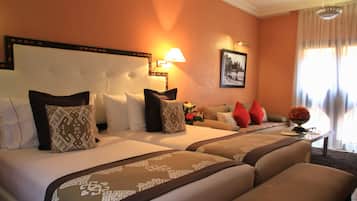 Chambre Double Deluxe, 1 trĂšs grand lit | Vue de la chambre