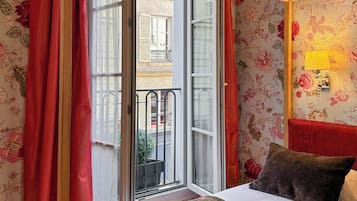 Quarto casal superior | Roupas de cama premium, frigobar, cofres nos quartos