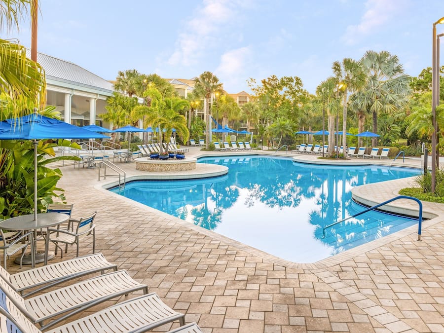 2 outdoor pools, pool umbrellas, sun loungers