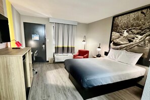 Kamar, 1 Tempat Tidur Queen, Bebas Asap Rokok | Setrika/meja setrika, Wi-Fi gratis, seprai linen, dan jam alarm