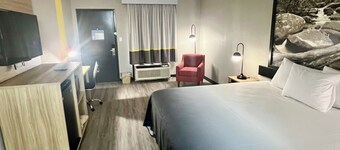 Super 8 by Wyndham Manchester TN