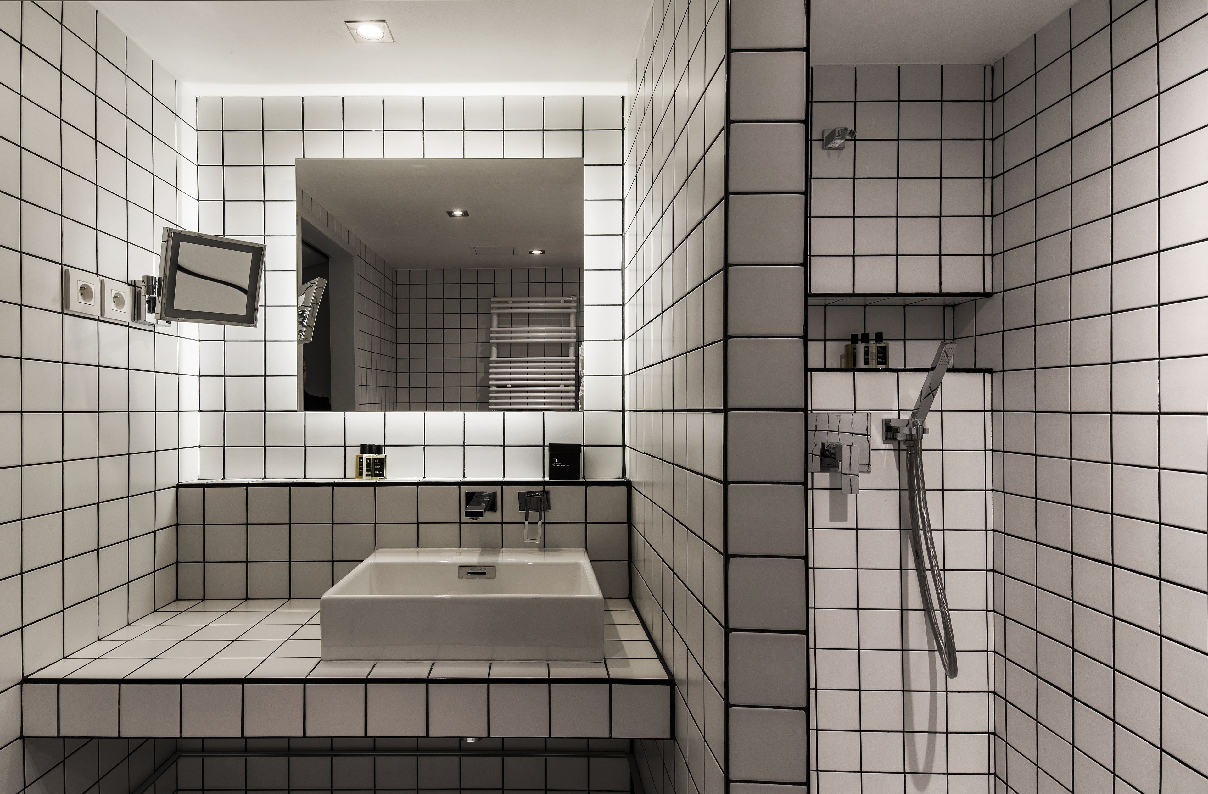 combined shower/bathtub, free toiletries, hair dryer, bathrobes