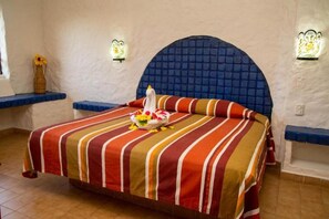 1 bedroom, premium bedding, down comforters, in-room safe