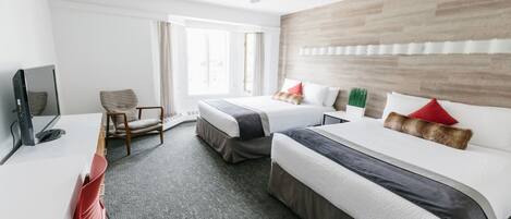 1 bedroom, down comforters, desk, laptop workspace