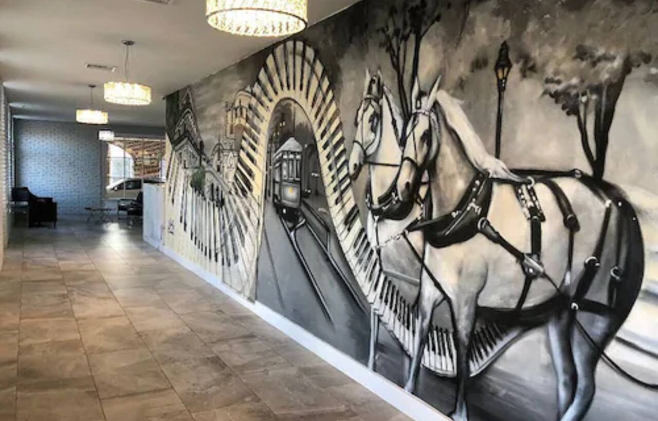 Midtown Hotel - Downtown New Orleans