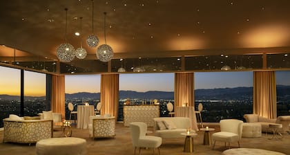 Sheraton Universal Hotel