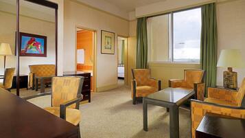 Premium bedding, down duvets, pillow-top beds, minibar